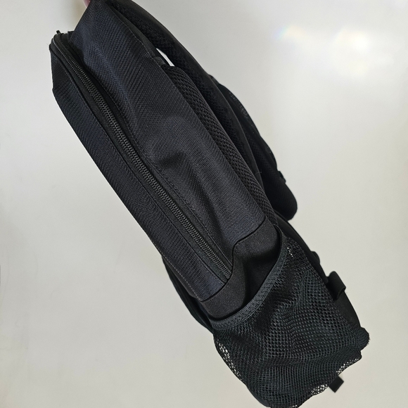 Preferred Nation Outdoor Black Solar Travel Commute Backpack - Picture 4 of 11